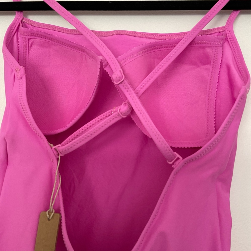 Skims cami onepiece swimsuit - Picture 3 of 4
